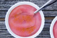 How to Make Unsweetened Applesauce from Scratch