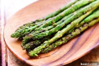 Grilled Asparagus Recipe with Garlic and Lemon