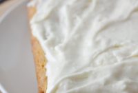 Moist Maple Sour Cream Cake Recipe