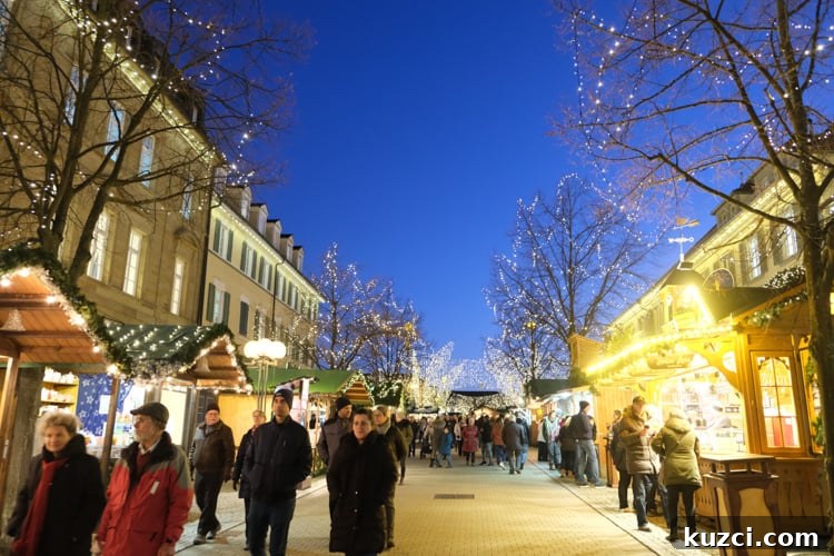 Evening Christmas market lights