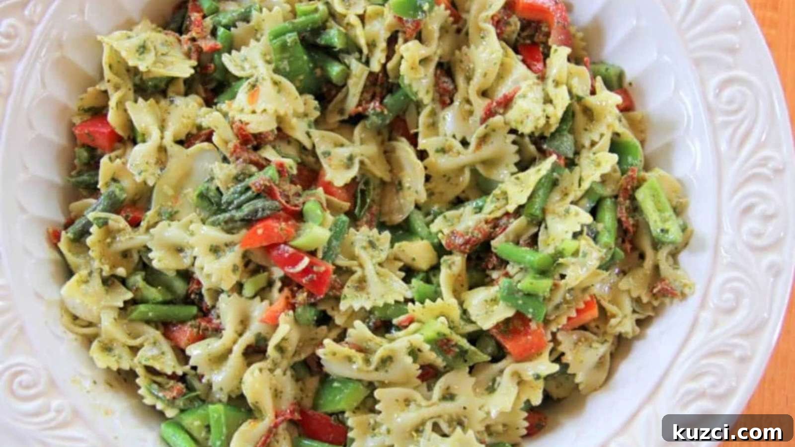 18 Pasta Recipes to Satisfy Any Craving 4 img 122922 3