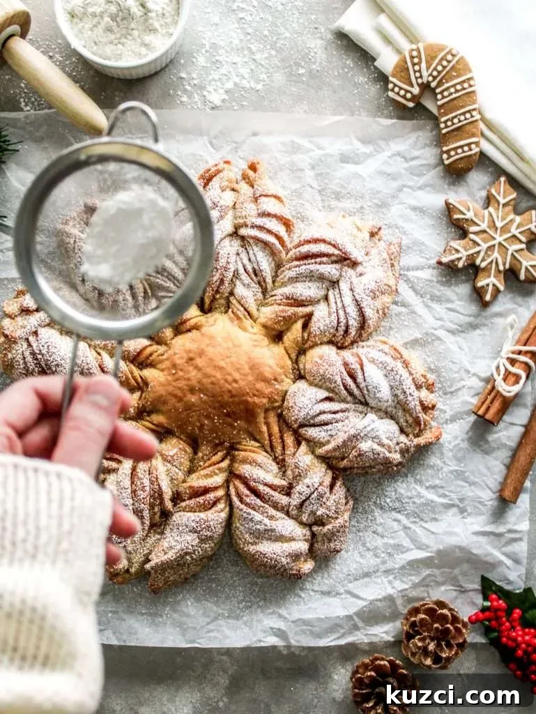 Pull-Apart Star Bread Recipe 6 star bread dusted with powdered sugar (3)