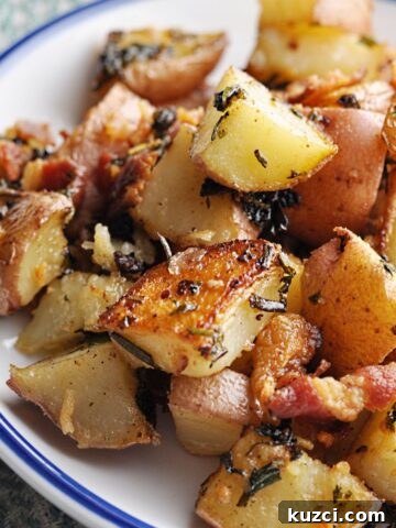 Cast iron skillet potatoes with bacon