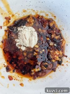 Combine ingredients for garlic chili oil