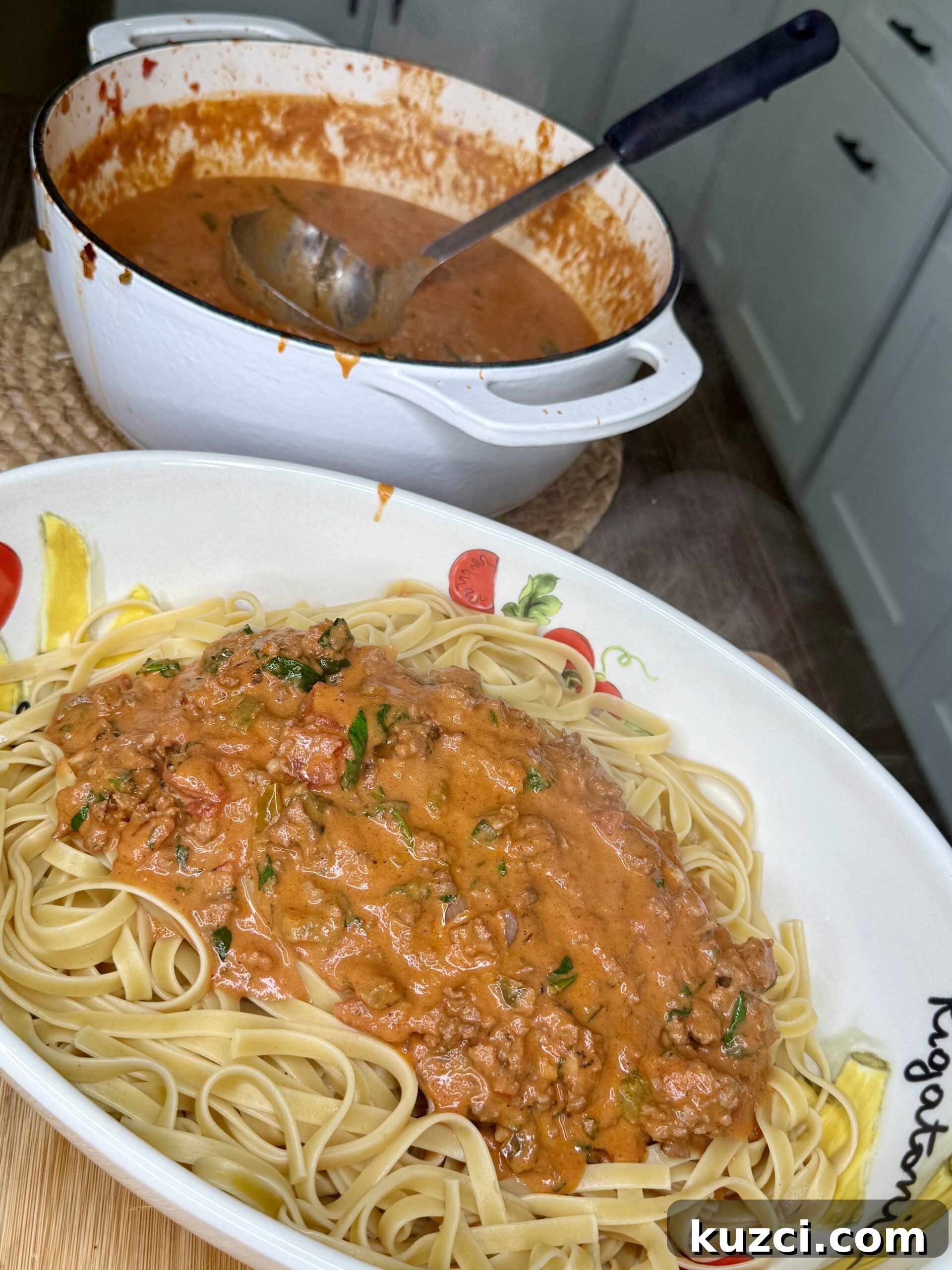Creamy Sausage and Peppers Fettuccine 32 Creamy pasta with sausage and spinach