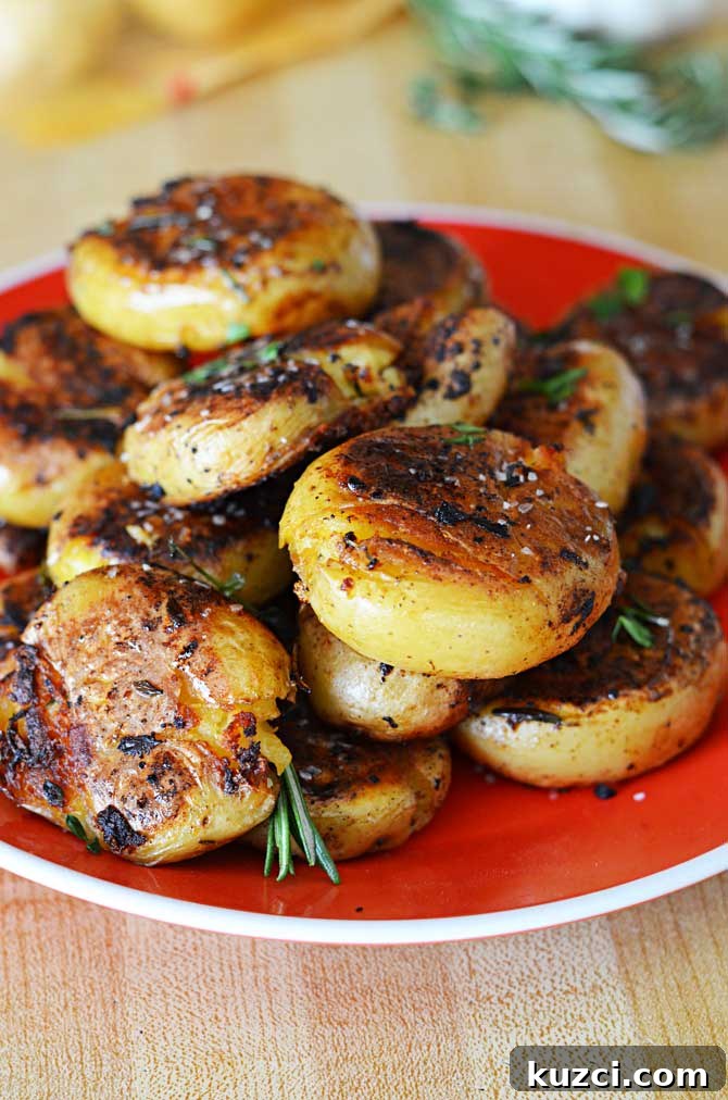 Crispy Garlic Herb Potatoes with Creamy Centers 3 Crispy-Outside Creamy-Inside Garlic Herb Potatoes