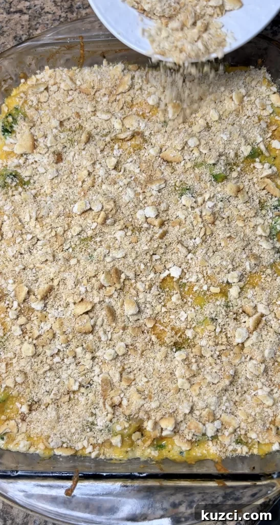 Ritz cracker topping for Chicken Divan