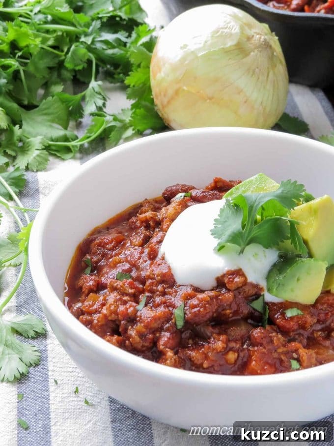 Low-Carb Chorizo Skillet Chili Recipe 3 Chorizo Skillet Chili is easy to make and extra delicious in 30 minutes! #lowcarb #keto #chili #chorizo #nobeans