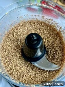 Crushed pecans for paletas de nuez