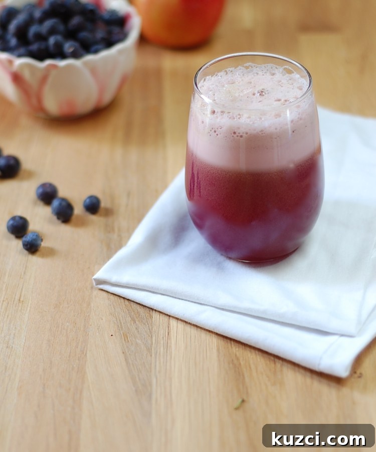 Blueberry and Cabbage Energizing Juice Recipe 3 Blueberry Cabbage Power Juice 2